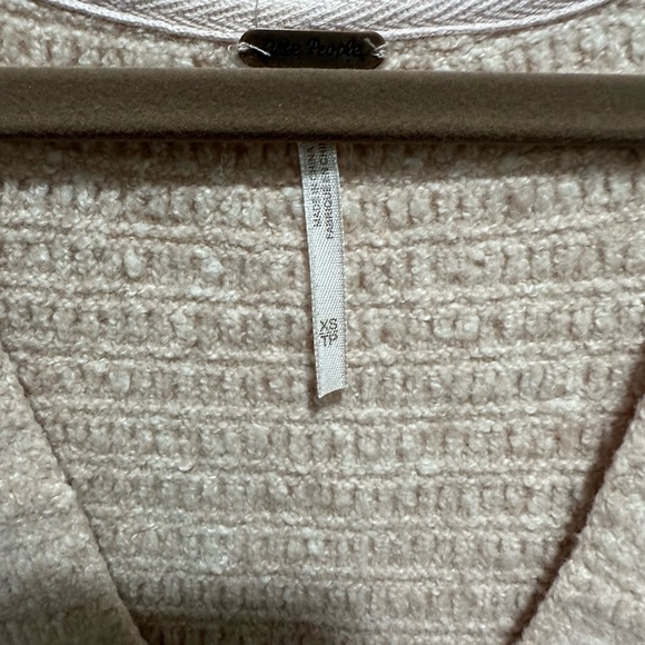 Free People Heart It Laces Long Sweater Pink Small Oversized - Picture 5 of 6